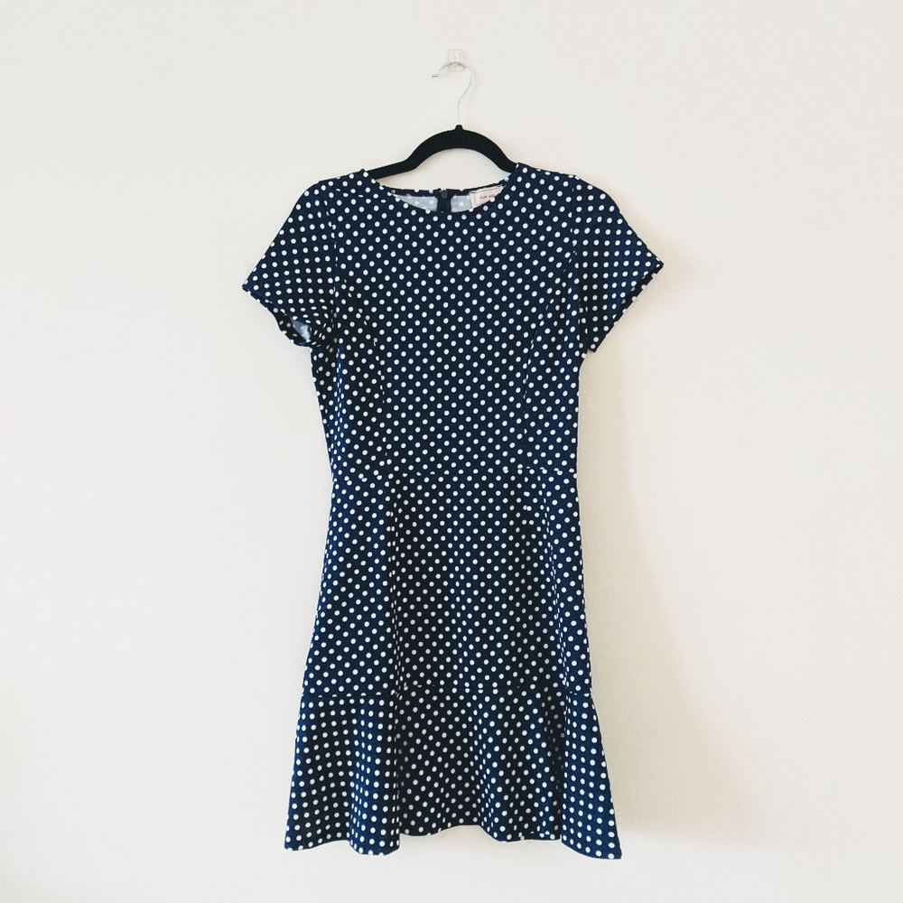 DONATED 💥 NWOT Blue & White polka dot dress
